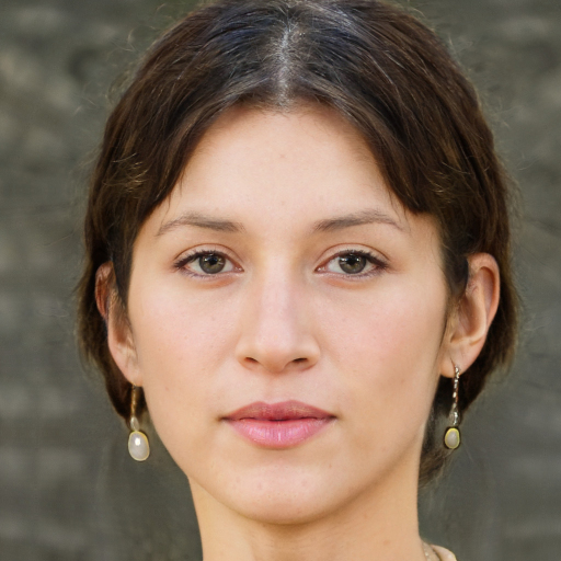 Astrid R.